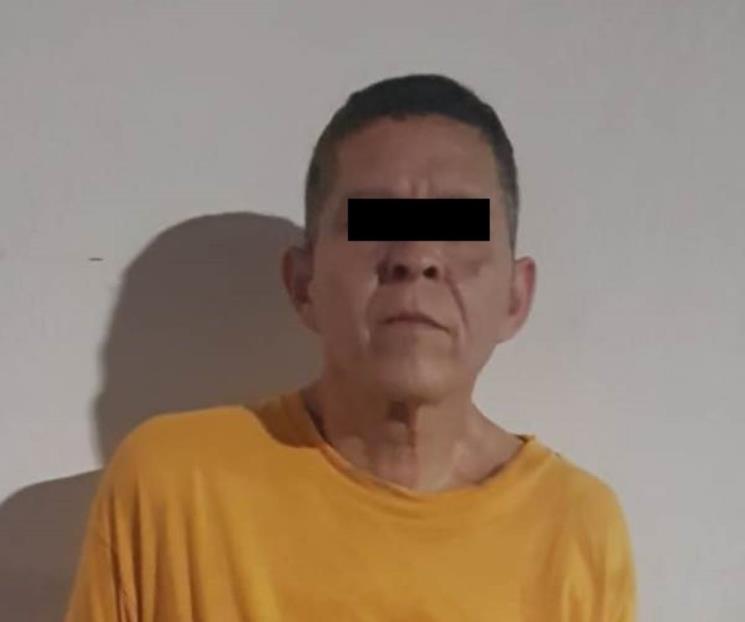 Arrestan a dos por portar arma de fuego y droga