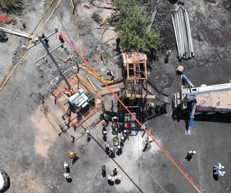 Abortan rescate; no pudieron llegar a mineros atrapados Abortan rescate; no pudieron llegar a mineros atrapados