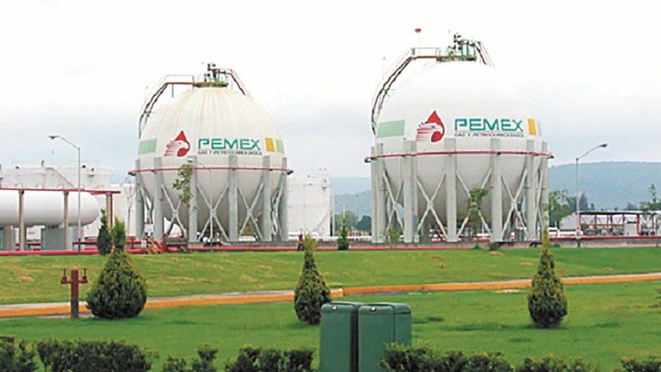 Invertirá Pemex 2 mil mdd contra quema de gas Invertirá Pemex 2 mil mdd contra quema de gas