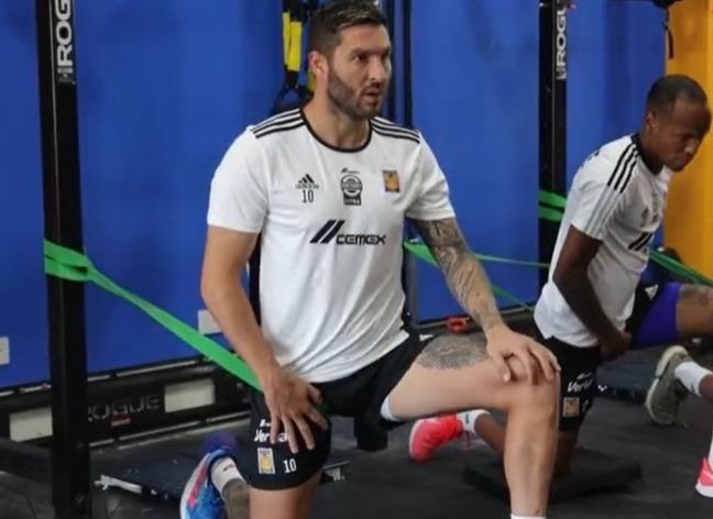 Listo Gignac para jugar ante Santos 