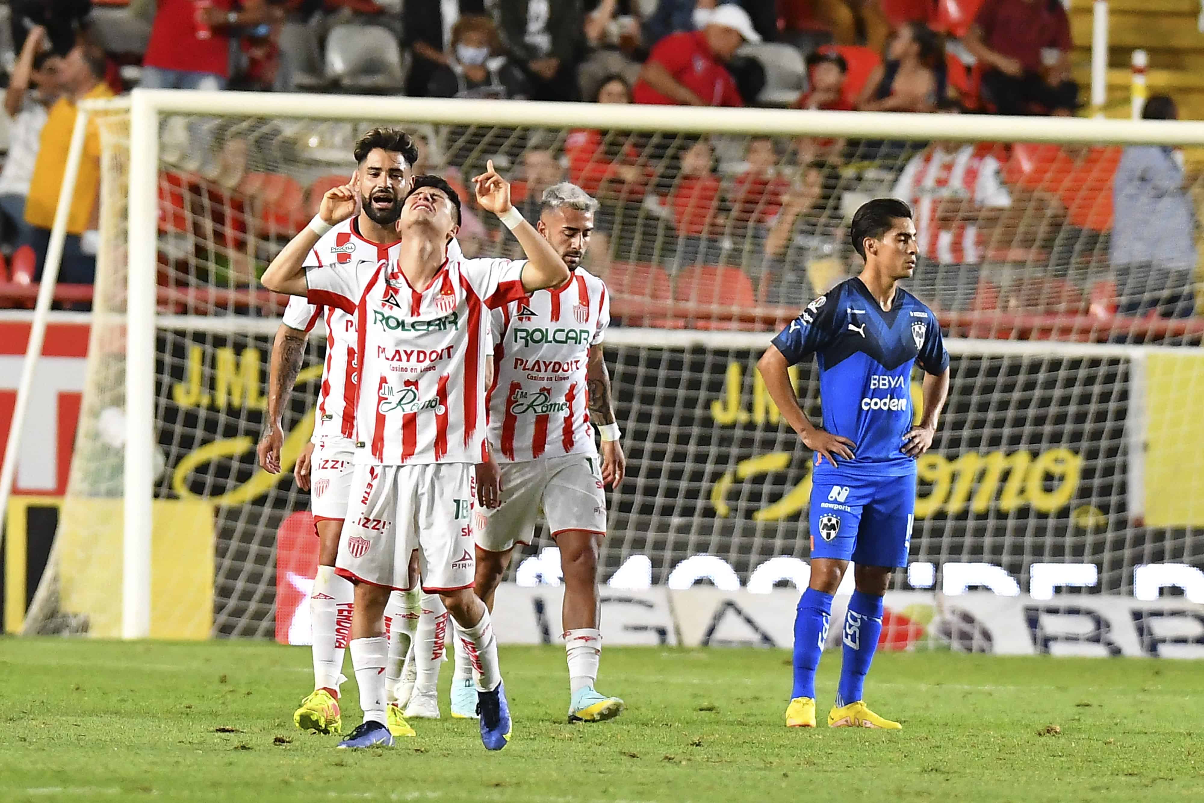 Brayan Garnica hace el 1-0.