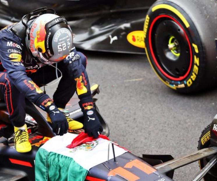 Garantizan estadía de Checo Pérez en Red Bull hasta 2024