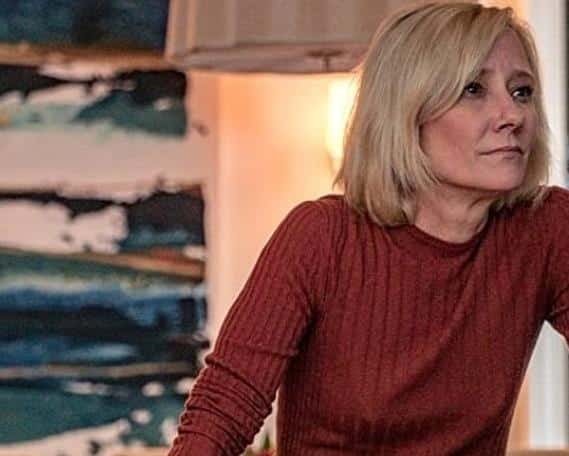 En años recientes, Anne Heche participó en varias series de televisión como Chicago P.D (2018) en la que interpretó a la Superintendente Katherine Brennan