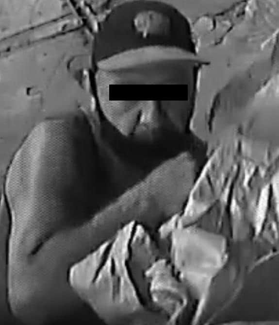 Detenido por la presunta posesión de cocaína en piedra, además de que se le relaciona con un robo a negocio, en el centro de la ciudad