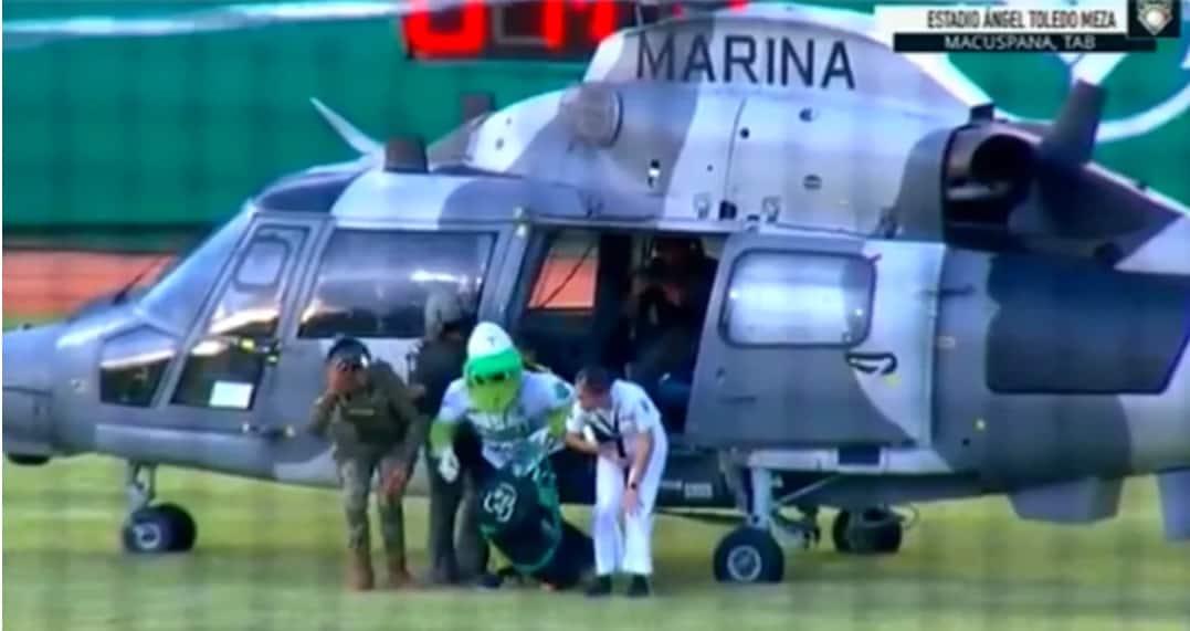 Lamentan uso de helicóptero de la Marina