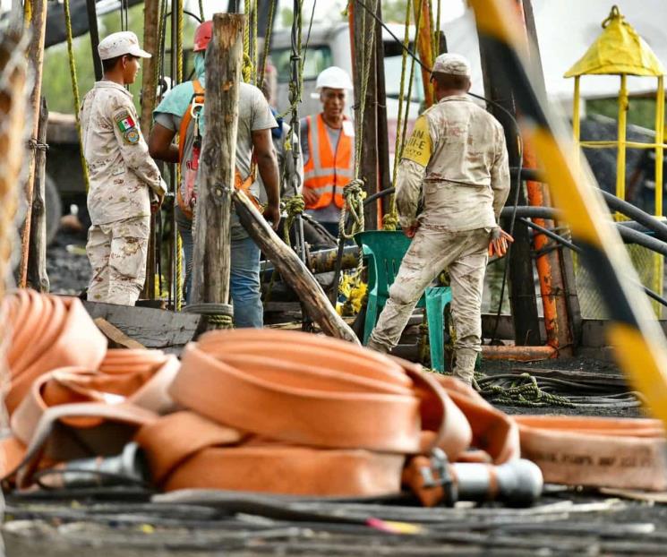 Diseñan nueva estrategia para rescatar a mineros Diseñan nueva estrategia para rescatar a mineros