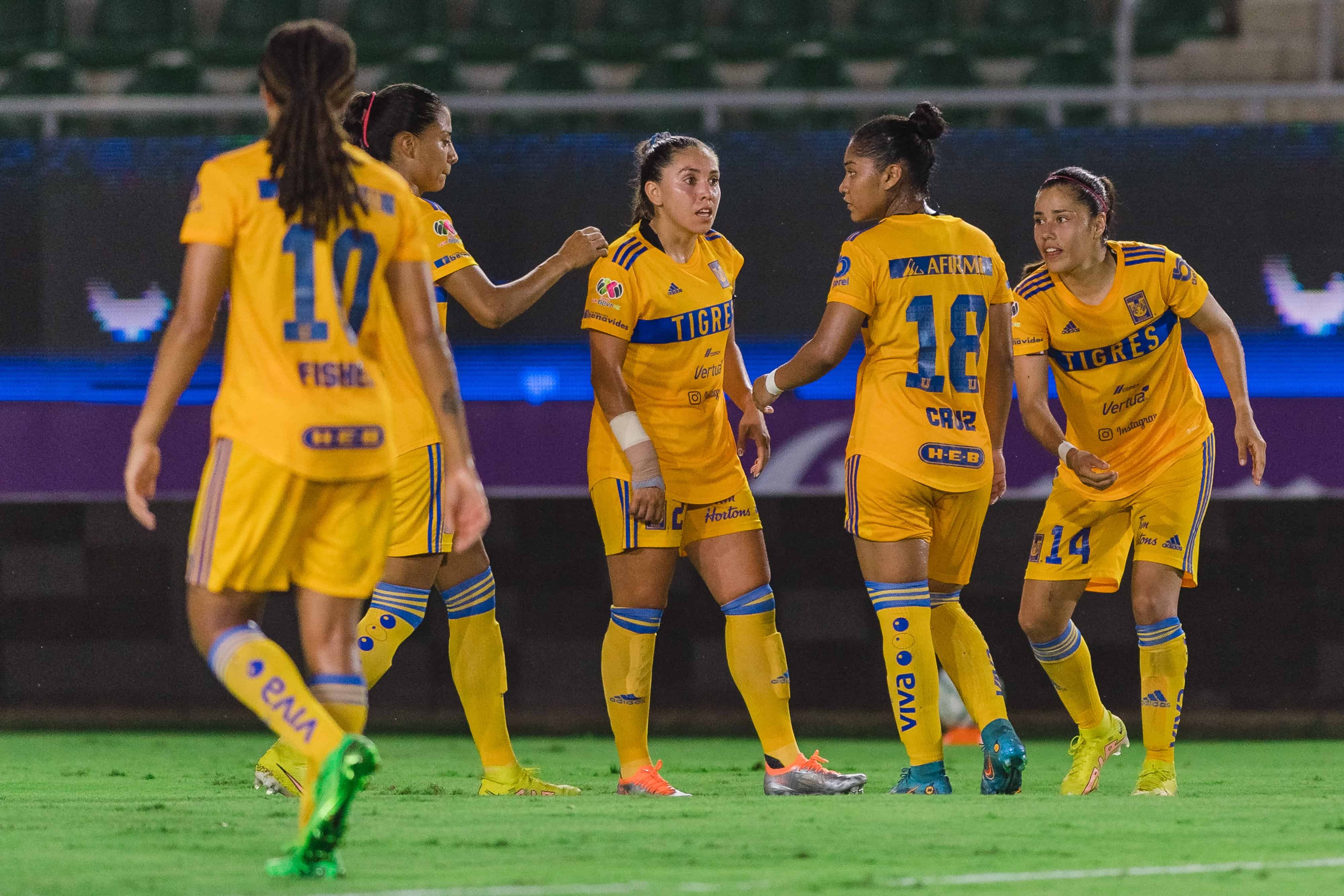Tigres Femenil gana con autoridad.