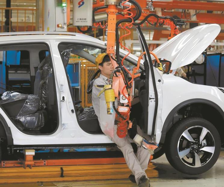 Crece importación de automóviles fabricados en China