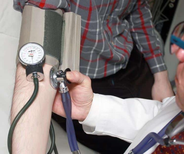 Esto ganan médicos en consultorios de farmacias criticados Esto ganan médicos en consultorios de farmacias criticados