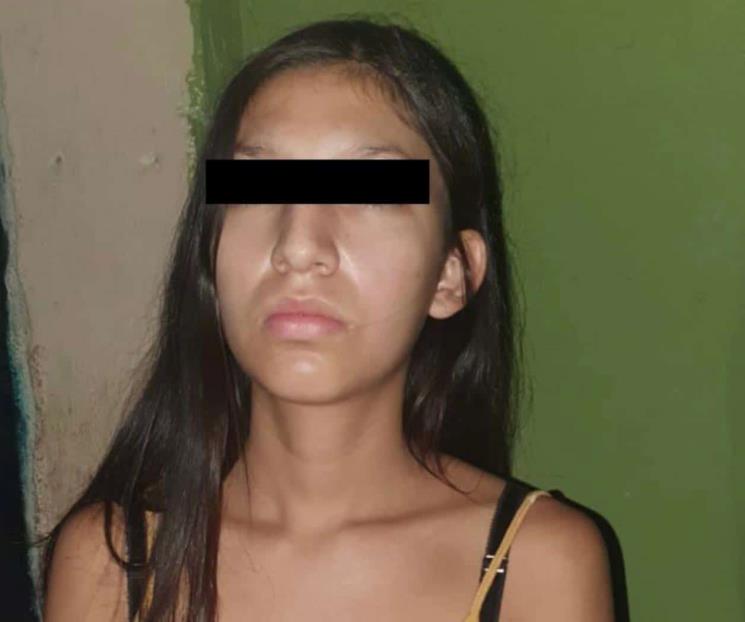 Arrestan a mujer por portar droga