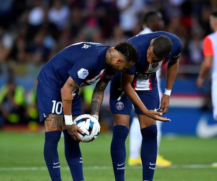 Niega madre de Kylian mala relación con Neymar