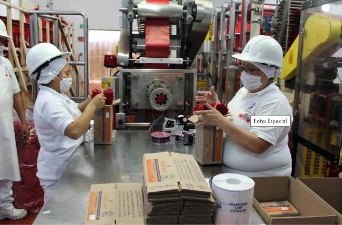 Analizan reducir jornadas de trabajo a 6 horas