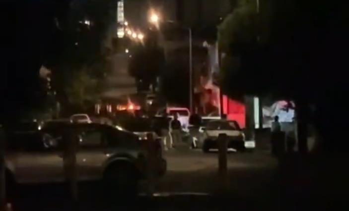 Balean a hombre en Santa Catarina