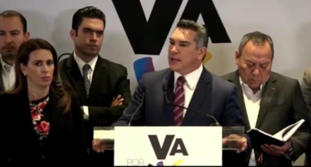 Va por México arropa a Alito