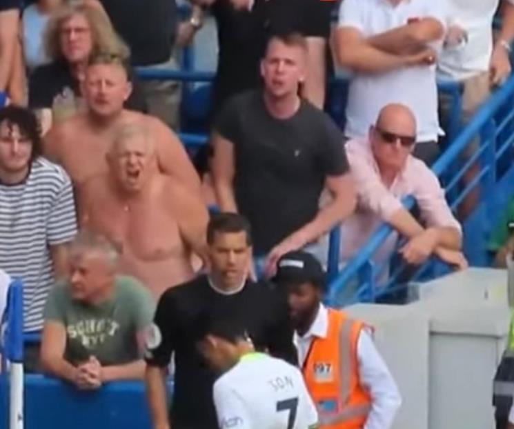 Investigarán gestos racistas en Premier League
