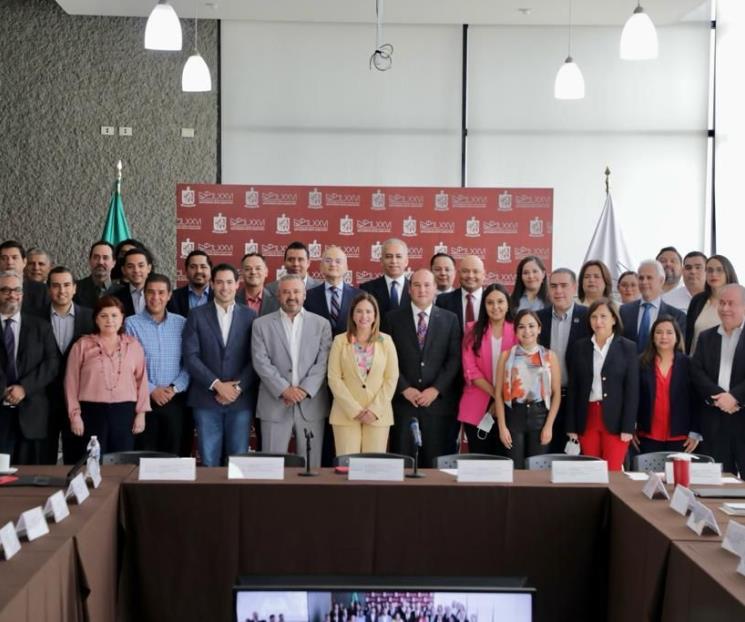 Prometen en comisiones sacar adelante proyecto de Ley Cívica