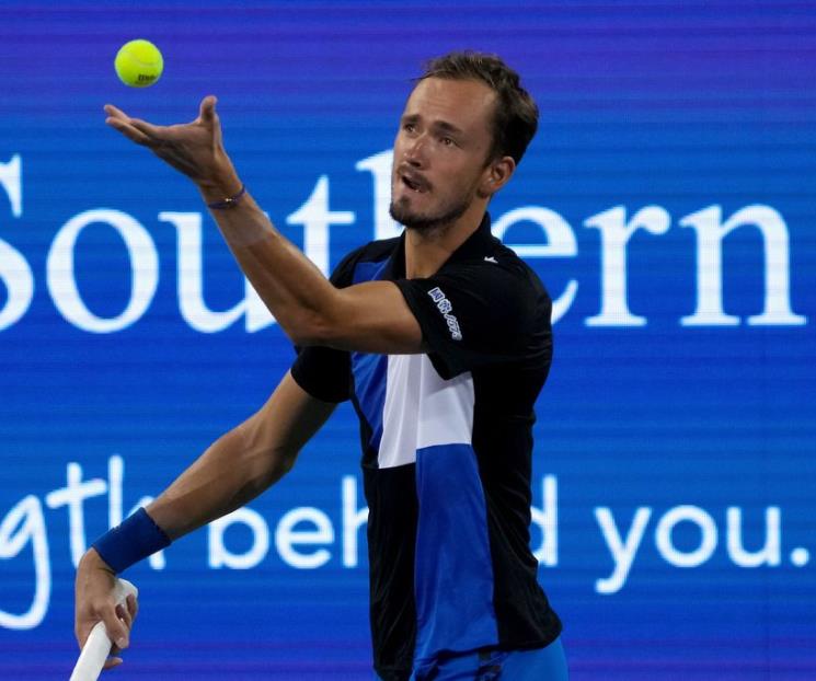 Se mete Medvédev a Cuartos de Final de Másters de Cincinnati