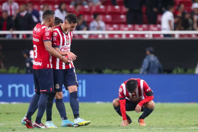 Necaxa y Chivas abren J10