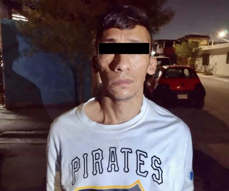 Lo sorprenden con armas y droga