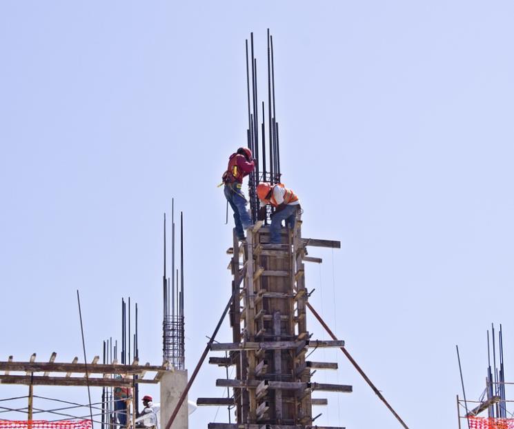 Población en pobreza laboral baja: Coneval