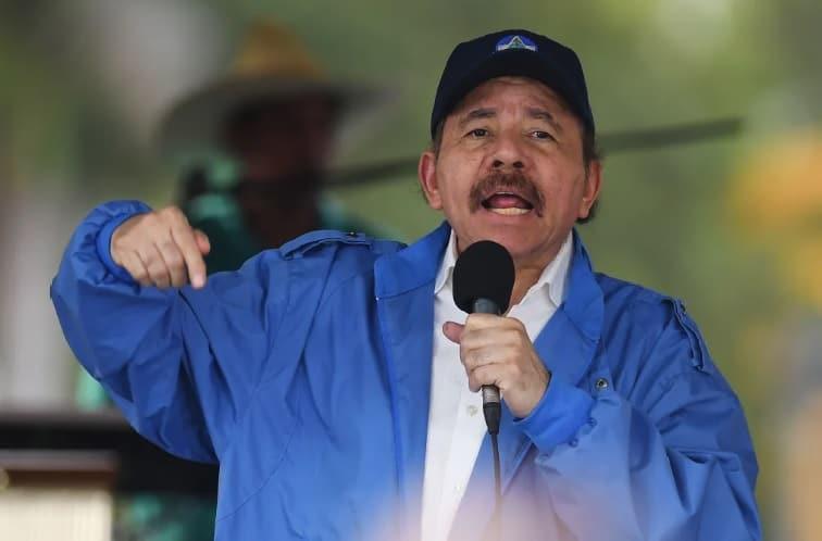 Ortega detiene a obispo y recibe condena internacional