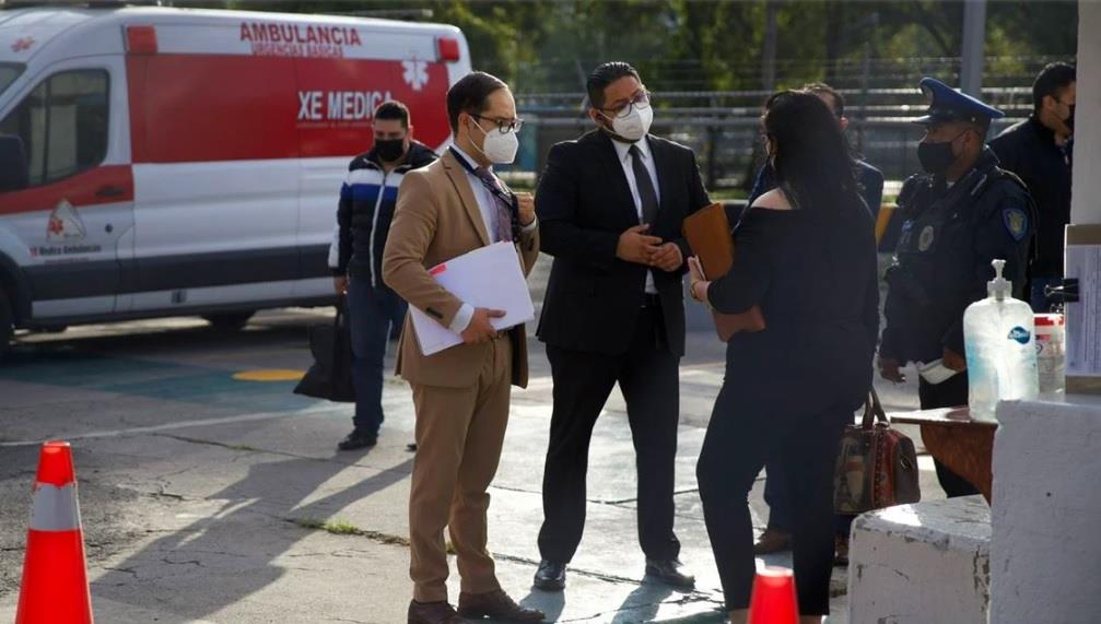 Recrimina a fiscales por no estar preparados