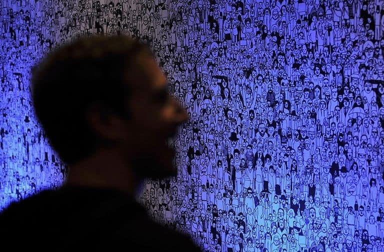 Facebook abandona el Top 10 de aplicaciones más descargadas