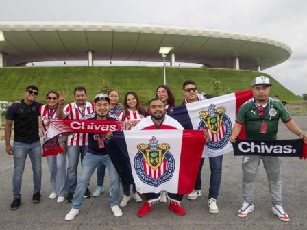 Revenden entradas para el Chivas vs Rayados