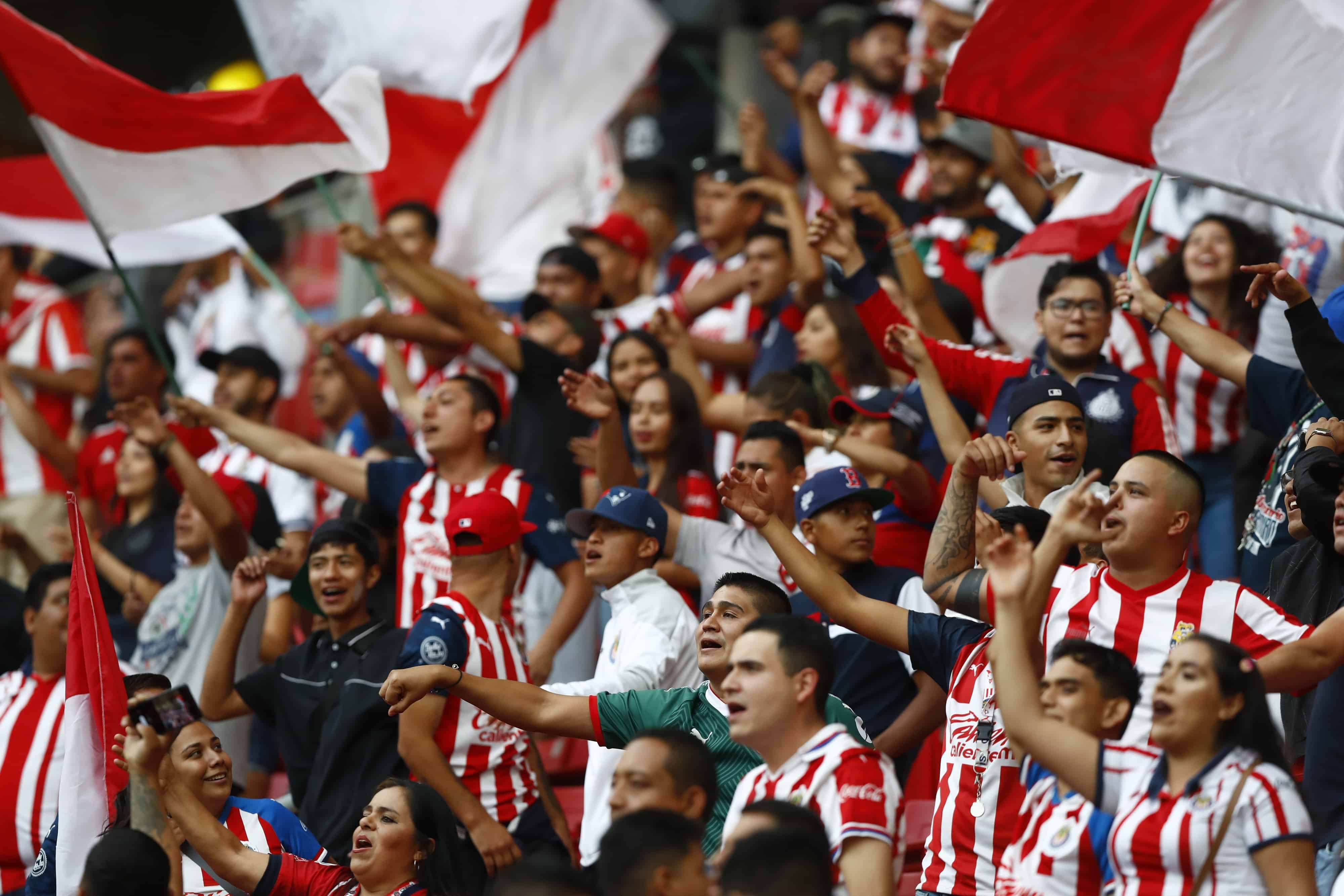 El Estadio Akron registra lleno total tras el anuncio de entrada gratis.