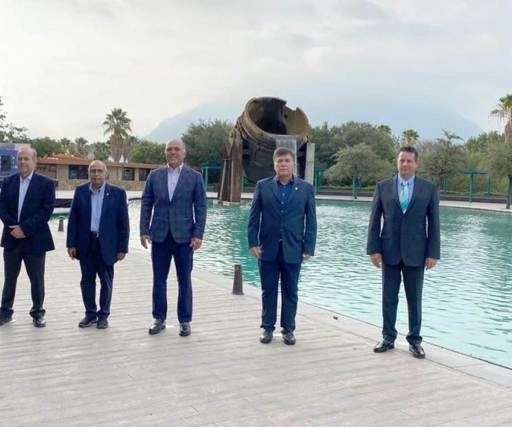 Clausuran edificio por exceder pisos Clausuran edificio por exceder pisos