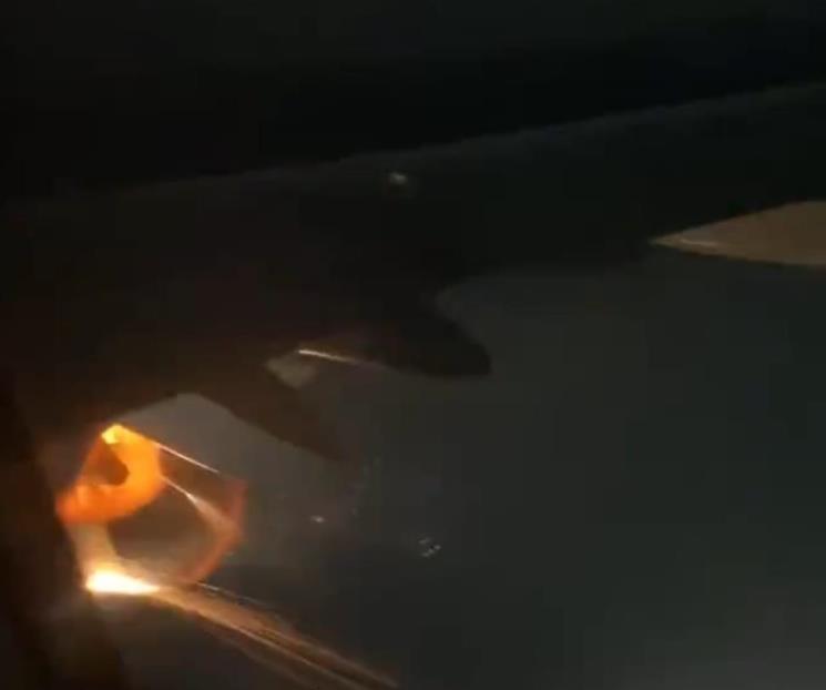 Avión de Viva Aerobús aterriza de emergencia en Guadalajara