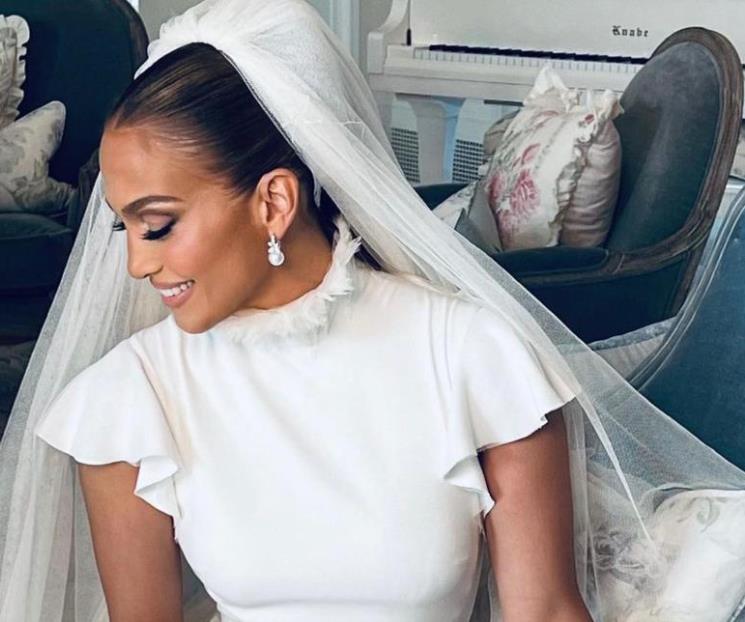 Comparte JLo foto de su boda