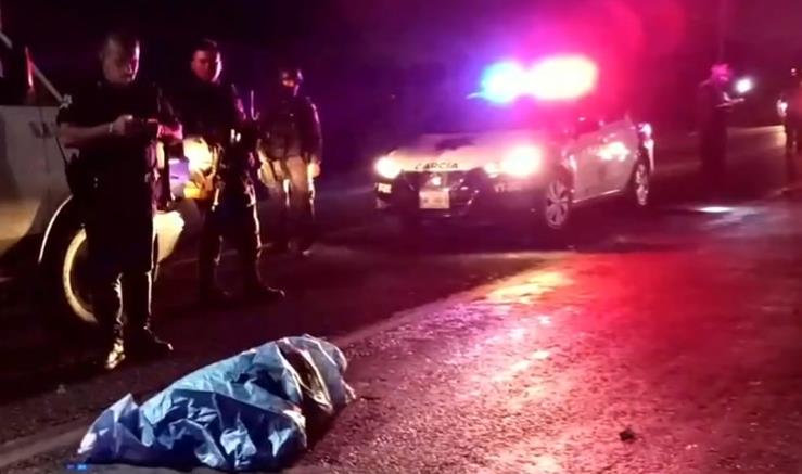 Muere peatón arrollado por motocicleta