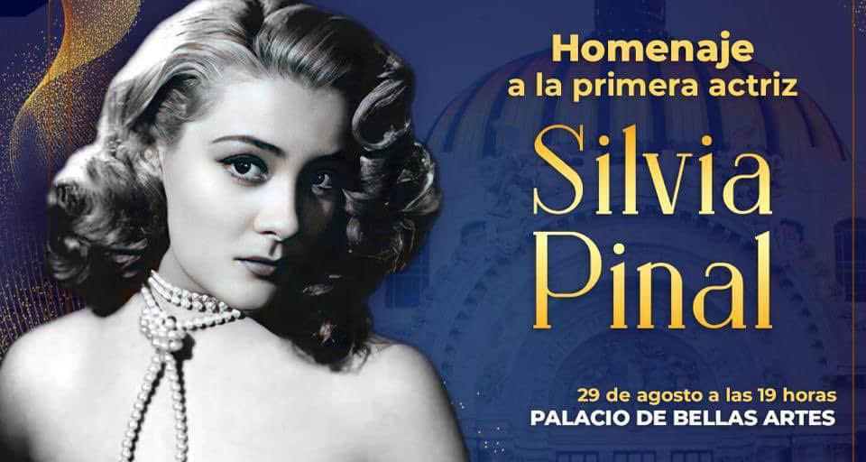Silvia Pinal tiene el atuendo pero no su mensaje