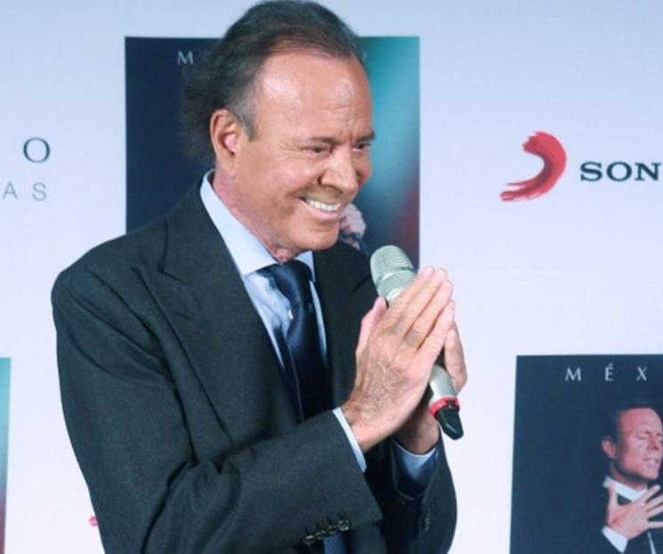 Julio Iglesias reaparece y niega padecer Alzheimer