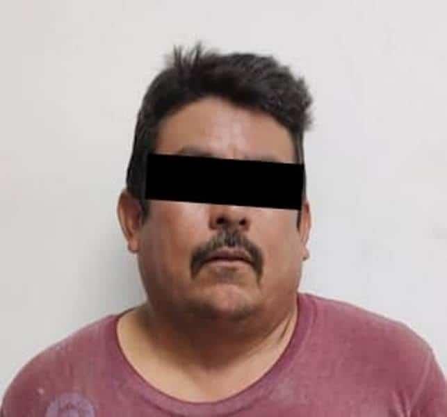 Conducía camioneta con placas apócrifas, lo detienen