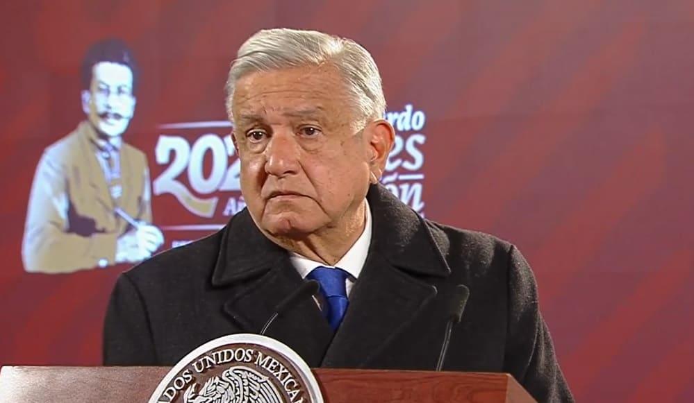 Es faringitis, no tengo Covid: AMLO