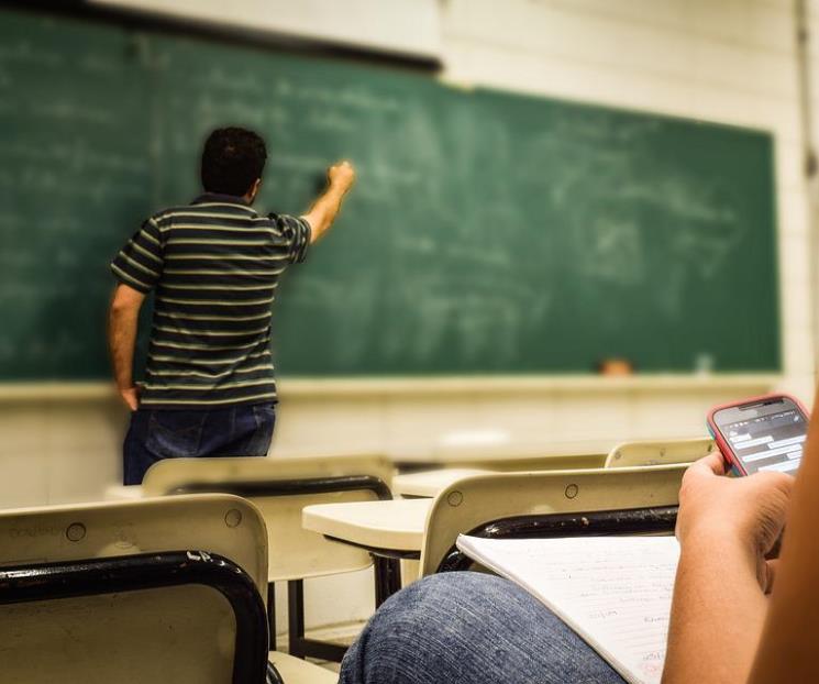 Cuánto gana un mexicano por dar clases de español en EU