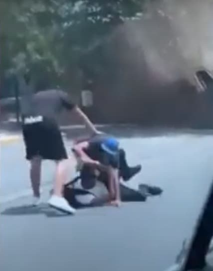 Lograron la detención de uno de los agresores, que asaltaron a un estudiante del Conalep ubicado en San Nicolás, a quien golpearon en forma salvaje, para despojarlo de sus pertenencias