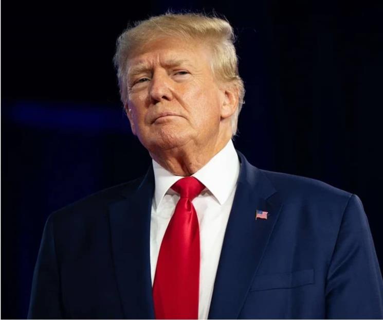 Acusan Fiscalía de EUA que Trump tenía documentos secretos