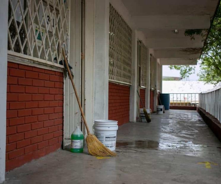 Acelera Estado limpieza de los  planteles escolares