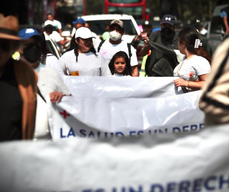 Con caravana, exigen medicamentos para niños con cáncer
