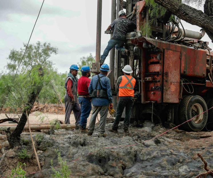 Evalúan nuevas opciones para rescate de mineros