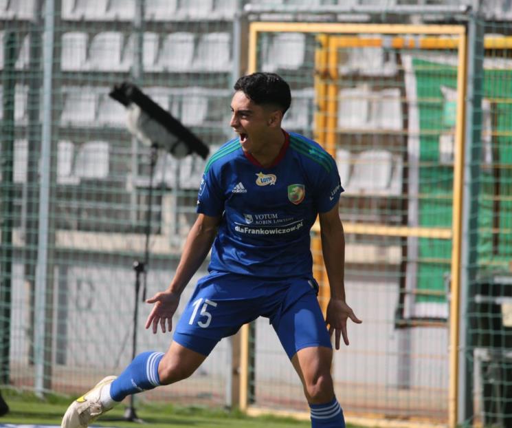 Se estrena Naveda cómo goleador en Polonia