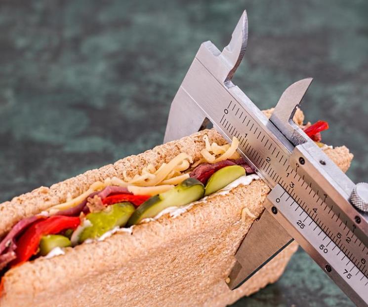 Sándwich mixto, cena común, pero no tan saludable Sándwich mixto, cena común, pero no tan saludable