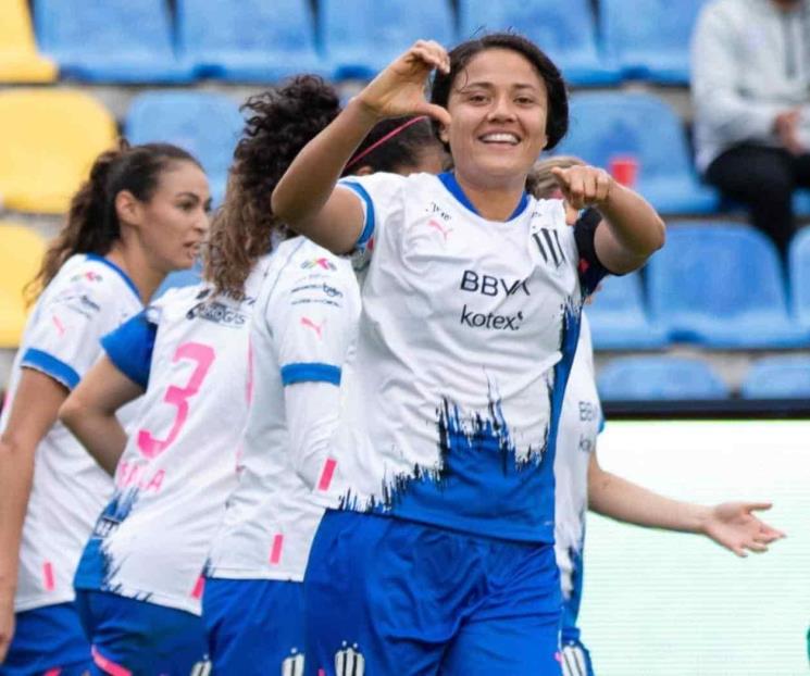 Se llevan Rayadas victoria sobre Pachuca