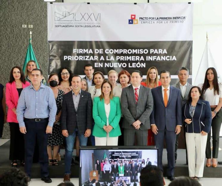 Firma Congreso Carta Compromiso por la Primera Infancia