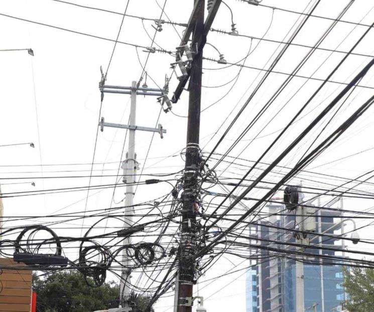 Quitarán cables  aéreos en el Centrito Valle