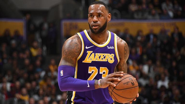 Invertirá LeBron James y Yanquis en el AC Milán