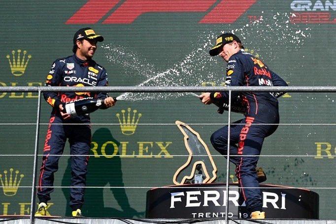 Ve Checo vital mejorar su nivel en Holanda e Italia
